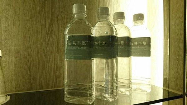 晶泉丰旅：宜蘭礁溪~晶泉丰旅~室內溫泉泡湯~露天無邊際游泳池~三燔日式早餐~優質的享受~