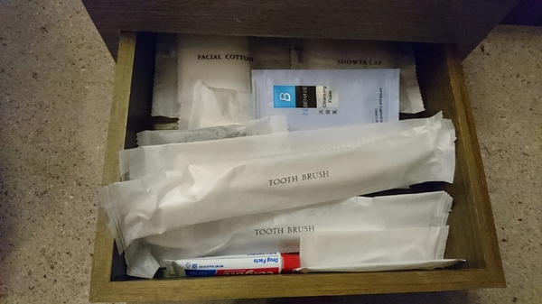 晶泉丰旅：宜蘭礁溪~晶泉丰旅~室內溫泉泡湯~露天無邊際游泳池~三燔日式早餐~優質的享受~