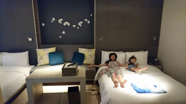 晶泉丰旅：宜蘭礁溪~晶泉丰旅~室內溫泉泡湯~露天無邊際游泳池~三燔日式早餐~優質的享受~