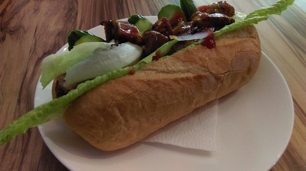 XL炭烤牛排：【新北市新店區 / 美式餐廳】XL炭烤牛排