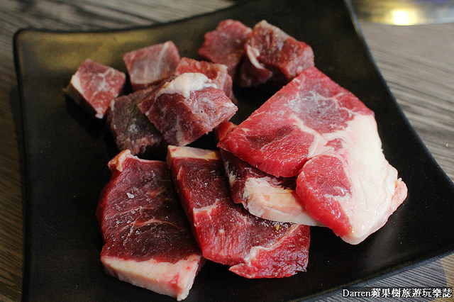 『台北西門町吃到飽』上禾町日式燒肉(西門店)★燒肉+壽喜燒鍋物頂級食材生猛海鮮吃到飽&台啤無限暢飲/西門捷運站美食餐廳