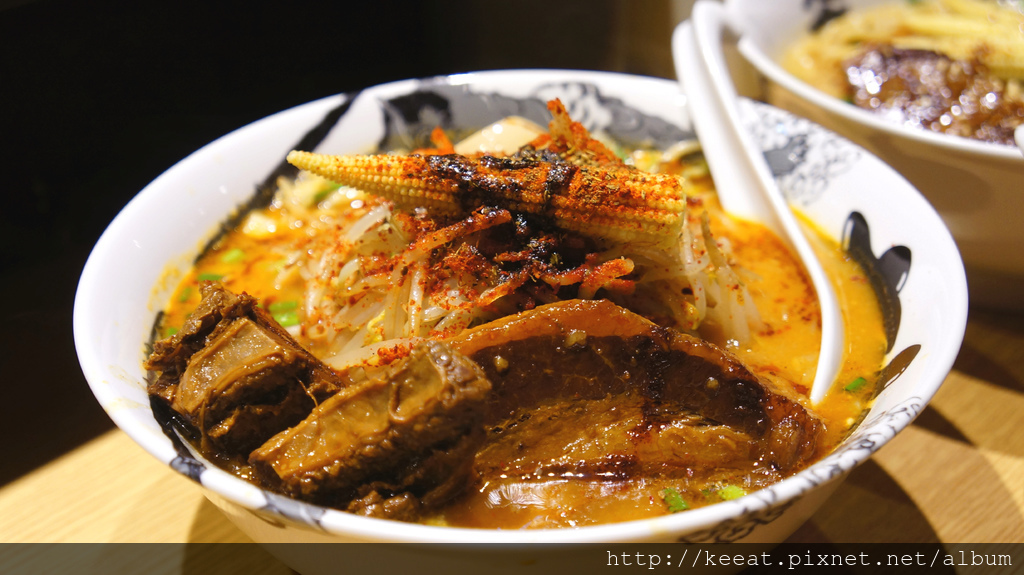 特製麻辣味噌拉麵