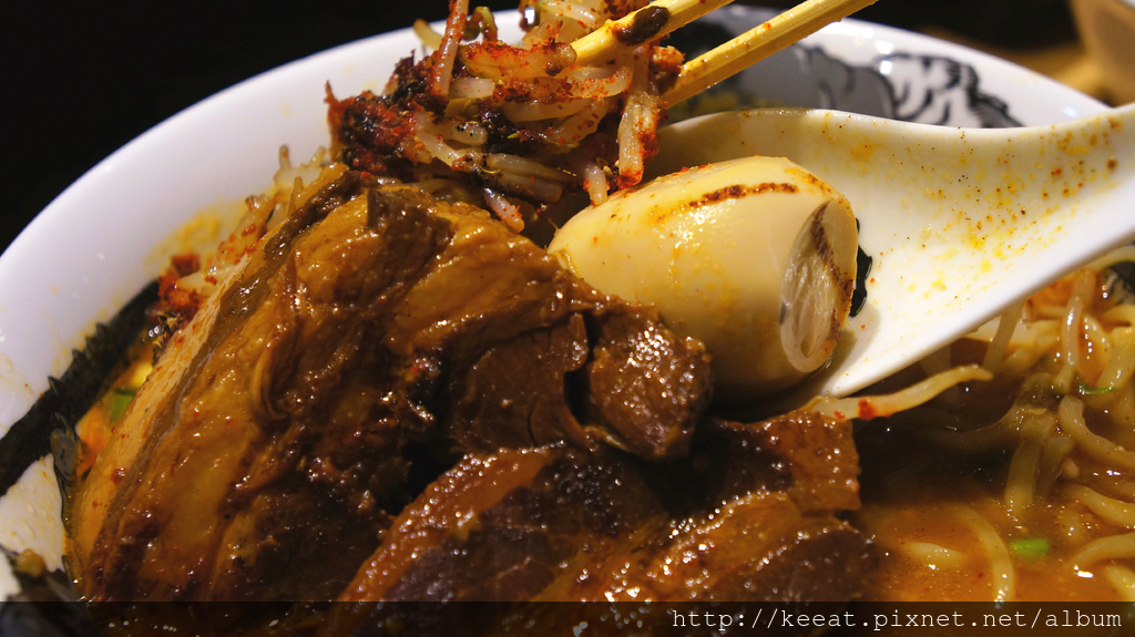 特製麻辣味噌拉麵