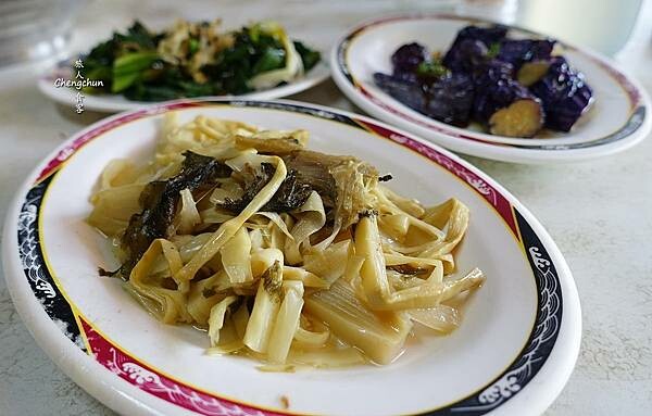 台北市【志明牛肉拉麵 北投總店】爽口清燉牛肉拉麵 !