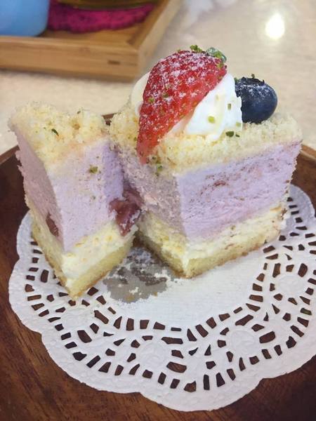 Tommy café 糖迷咖啡.甜點:Tommy café 糖迷咖啡.甜點-苗栗市區的必推甜點 周邊停車方便 室內寬敞走可愛溫馨風 餐點都推到爆 茶飲略嫌淡