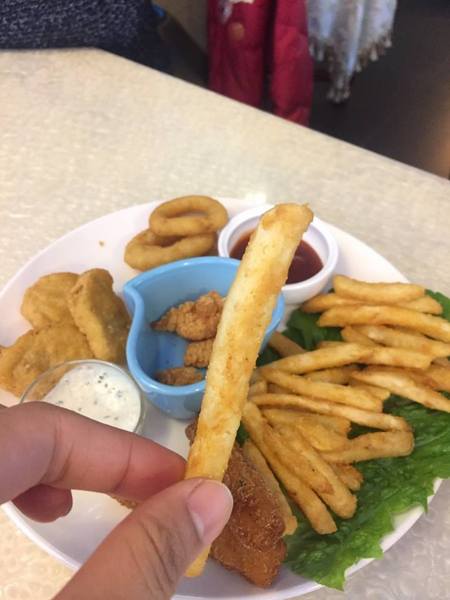 Tommy café 糖迷咖啡.甜點:Tommy café 糖迷咖啡.甜點-苗栗市區的必推甜點 周邊停車方便 室內寬敞走可愛溫馨風 餐點都推到爆 茶飲略嫌淡