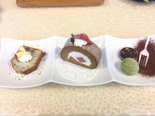 Tommy café 糖迷咖啡．甜點：Tommy café 糖迷咖啡．甜點-苗栗市區的必推甜點  周邊停車方便 室內寬敞走可愛溫馨風 餐點都推到爆  茶飲略嫌淡