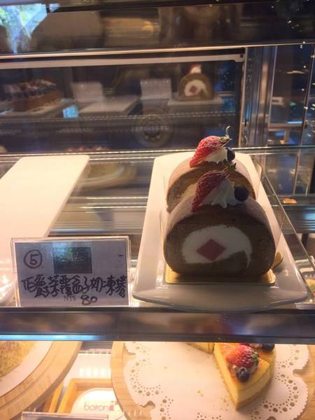 Tommy café 糖迷咖啡．甜點：Tommy café 糖迷咖啡．甜點-苗栗市區的必推甜點  周邊停車方便 室內寬敞走可愛溫馨風 餐點都推到爆  茶飲略嫌淡