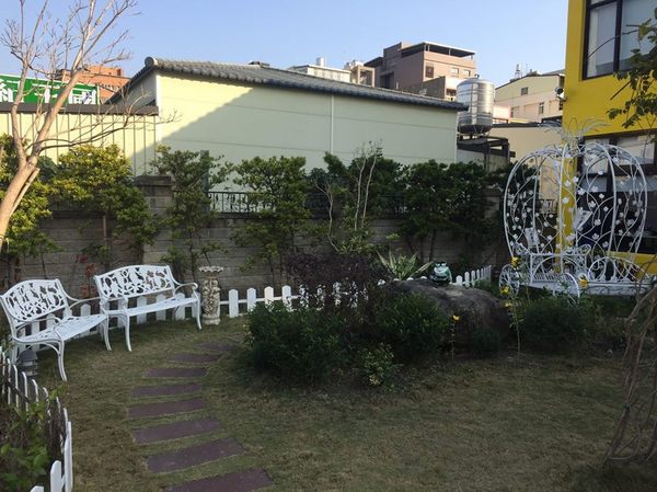 Tommy café 糖迷咖啡.甜點:Tommy café 糖迷咖啡.甜點-苗栗市區的必推甜點 周邊停車方便 室內寬敞走可愛溫馨風 餐點都推到爆 茶飲略嫌淡