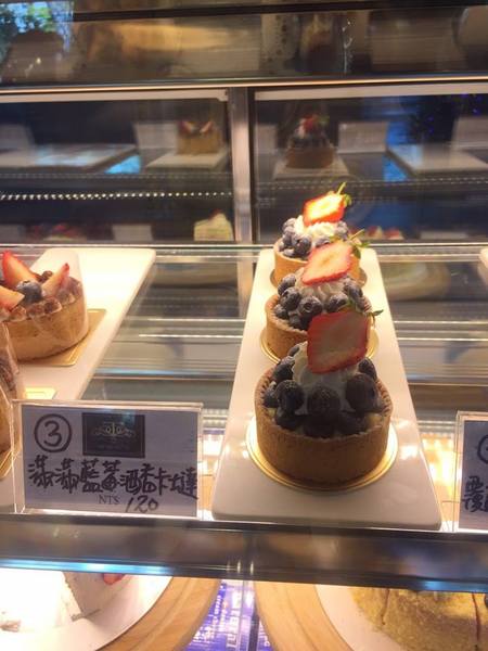 Tommy café 糖迷咖啡.甜點:Tommy café 糖迷咖啡.甜點-苗栗市區的必推甜點 周邊停車方便 室內寬敞走可愛溫馨風 餐點都推到爆 茶飲略嫌淡