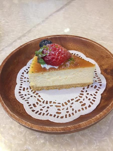 Tommy café 糖迷咖啡.甜點:Tommy café 糖迷咖啡.甜點-苗栗市區的必推甜點 周邊停車方便 室內寬敞走可愛溫馨風 餐點都推到爆 茶飲略嫌淡