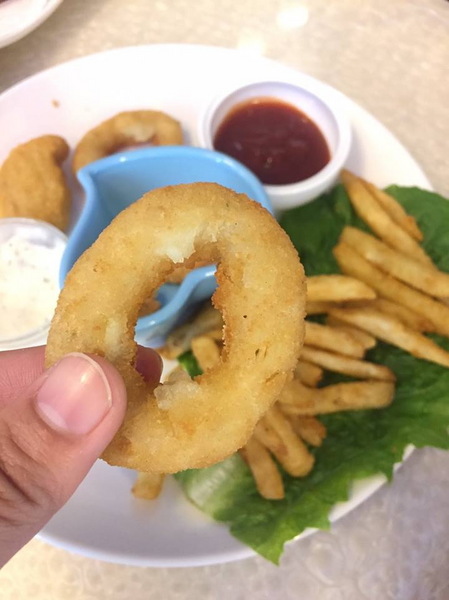 Tommy café 糖迷咖啡.甜點:Tommy café 糖迷咖啡.甜點-苗栗市區的必推甜點 周邊停車方便 室內寬敞走可愛溫馨風 餐點都推到爆 茶飲略嫌淡