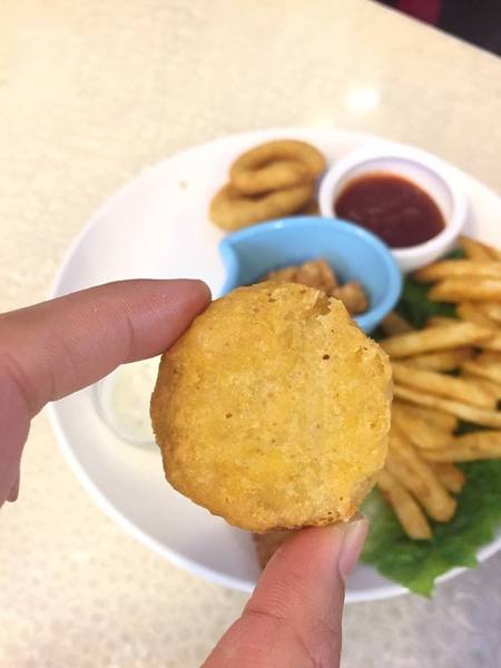 Tommy café 糖迷咖啡.甜點:Tommy café 糖迷咖啡.甜點-苗栗市區的必推甜點 周邊停車方便 室內寬敞走可愛溫馨風 餐點都推到爆 茶飲略嫌淡