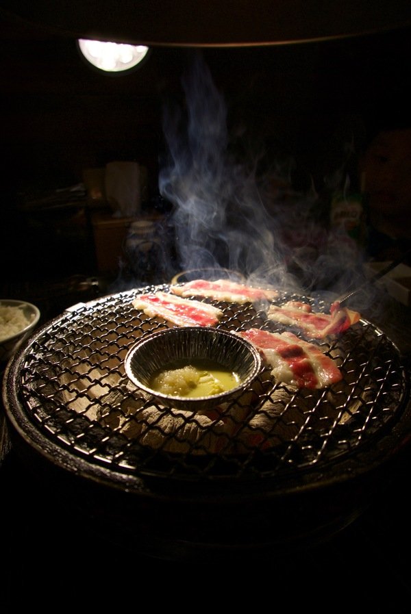 野赤燒肉:【嘉義美食推薦】超人氣Yakiniku野赤燒肉~肉質滑嫰、新鮮又多汁讓你吃了還想再吃! 589的牛肉套餐及豬肉套餐讓人魂牽夢縈喔~