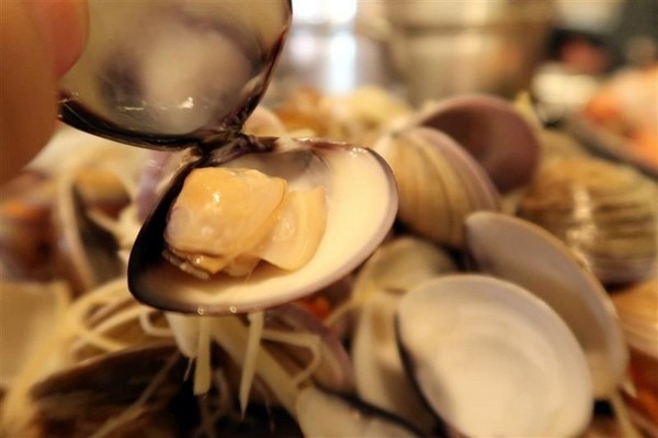 蒸霸王(東湖店):東湖 蒸霸王海鮮塔 現捉現蒸氣火鍋龍蝦牛奶貝龍虎斑 葫洲站可停車還有火鍋海鮮粥~ 蒸霸王(東湖店):東湖 蒸霸王海鮮塔 現捉現蒸氣火鍋龍蝦牛奶貝龍虎斑 葫洲站可停車還有火鍋海鮮粥~