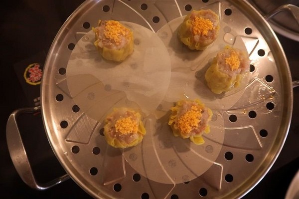 蒸霸王(東湖店):東湖 蒸霸王海鮮塔 現捉現蒸氣火鍋龍蝦牛奶貝龍虎斑 葫洲站可停車還有火鍋海鮮粥~ 蒸霸王(東湖店):東湖 蒸霸王海鮮塔 現捉現蒸氣火鍋龍蝦牛奶貝龍虎斑 葫洲站可停車還有火鍋海鮮粥~