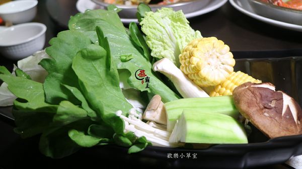 蒸霸王養生蒸氣火鍋(東湖店)：【內湖美食】"蒸"的火鍋『蒸霸王蒸氣海鮮塔』@捷運葫洲站/東湖/有停車場