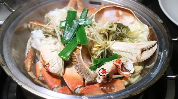 蒸霸王養生蒸氣火鍋(東湖店)：【內湖美食】"蒸"的火鍋『蒸霸王蒸氣海鮮塔』@捷運葫洲站/東湖/有停車場
