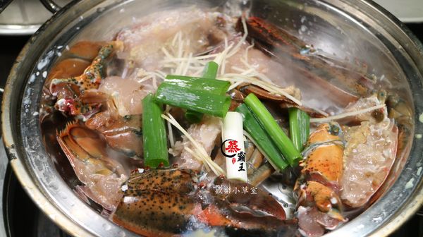 蒸霸王養生蒸氣火鍋(東湖店)：【內湖美食】"蒸"的火鍋『蒸霸王蒸氣海鮮塔』@捷運葫洲站/東湖/有停車場