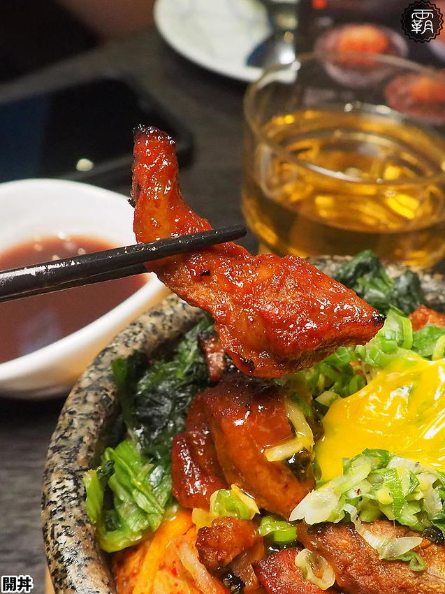 開丼 燒肉vs丼飯推出夏季海膽爆豚丼!地表最強爆膽王丼挑戰你的膽固醇!