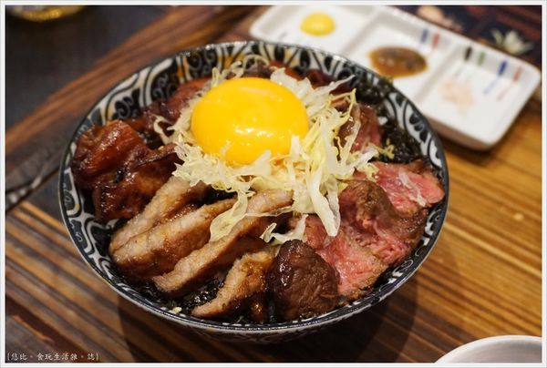 開丼-22-肉的三劍客丼.JPG