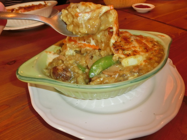 1985複合式餐飲:【屏東美食】1985複合式餐飲(轉角中的美食)