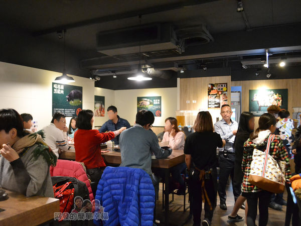 崔官木桶鍋07-用餐時段坐無虛席