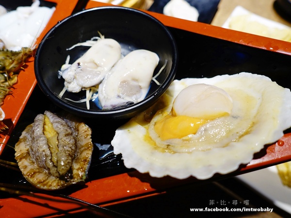 崔官木桶鍋:【捷運美食】崔官木桶鍋 海底總動員霸氣魚船駛上桌 頂級活海鮮、高級和牛 海鮮控/肉食族的你還不快來挑戰大胃王!新埔捷運站 崔官木桶鍋:【捷運美食】崔官木桶鍋 海底總動員霸氣魚船駛上桌 頂級活海鮮、高級和牛 海鮮控/肉食族的你還不快來挑戰大胃王!新埔捷運站