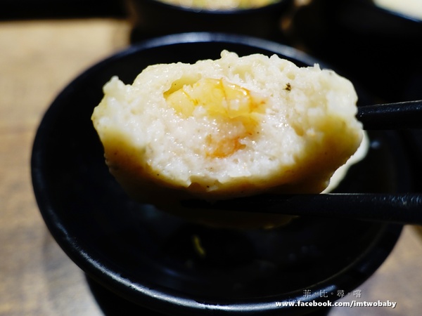 崔官木桶鍋:【捷運美食】崔官木桶鍋 海底總動員霸氣魚船駛上桌 頂級活海鮮、高級和牛 海鮮控/肉食族的你還不快來挑戰大胃王!新埔捷運站 崔官木桶鍋:【捷運美食】崔官木桶鍋 海底總動員霸氣魚船駛上桌 頂級活海鮮、高級和牛 海鮮控/肉食族的你還不快來挑戰大胃王!新埔捷運站