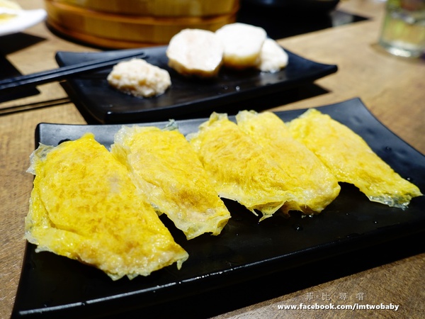 崔官木桶鍋:【捷運美食】崔官木桶鍋 海底總動員霸氣魚船駛上桌 頂級活海鮮、高級和牛 海鮮控/肉食族的你還不快來挑戰大胃王!新埔捷運站 崔官木桶鍋:【捷運美食】崔官木桶鍋 海底總動員霸氣魚船駛上桌 頂級活海鮮、高級和牛 海鮮控/肉食族的你還不快來挑戰大胃王!新埔捷運站