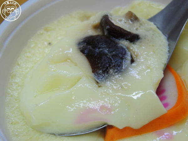 哥弟筒仔米糕：呷飽祙【新北鶯歌･哥弟筒仔米糕排骨酥】非凡大探索推薦