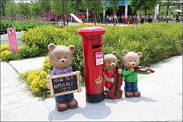 古坑珍 粉紅城堡 水漾教堂08.jpg