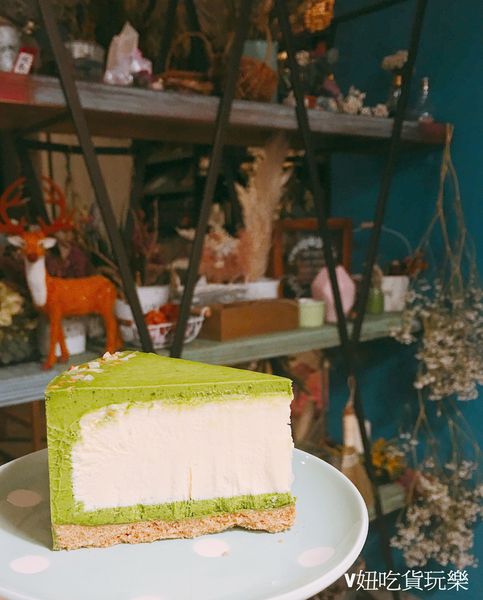 抹茶蛋糕背景.jpg
