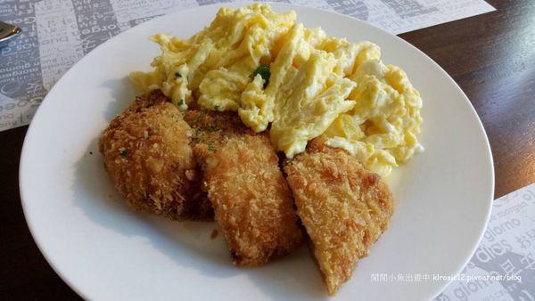 IMG_3300.jpg IMG_3300.jpg