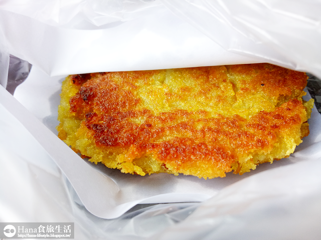 【新北瑞芳】阿婆蕃薯粿 | 瑞芳車站對面民生街上 古早味紮實地瓜餅 煎炸至