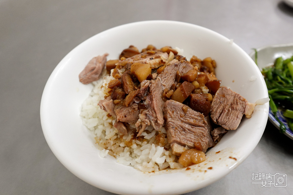 26高雄鴨肉本鴨肉珍魯肉飯鴨肉飯鴨肉冬粉鴨心鴨肝鴨胗下水湯.jpg