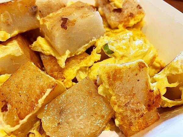 ||吃。台北|| 高三孝 在教室裡吃早餐、招牌碳烤土司