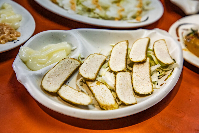 嘉義金馬肉粥炸物超強！必吃清單公開，銅板價超佛心。