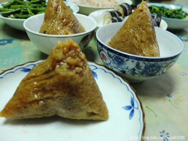 龐家肉粽：網路銷售【龐家肉粽】宅配團購好選擇 肉粽大顆、料多實在 在地新鮮食材製作 獨門醬汁入味 歡迎訂購唷！