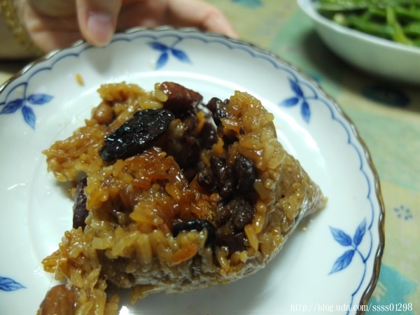 龐家肉粽：網路銷售【龐家肉粽】宅配團購好選擇 肉粽大顆、料多實在 在地新鮮食材製作 獨門醬汁入味 歡迎訂購唷！