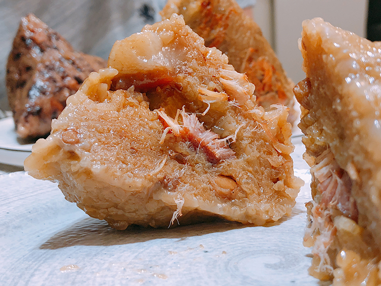 龐家肉粽,金門肉粽,端午節肉粽,南門市場肉粽,我不是他媽媽,好吃南部粽,南部粽推薦,團購美食推薦,肉粽宅配推薦,岡山肉粽推薦,肉粽網購