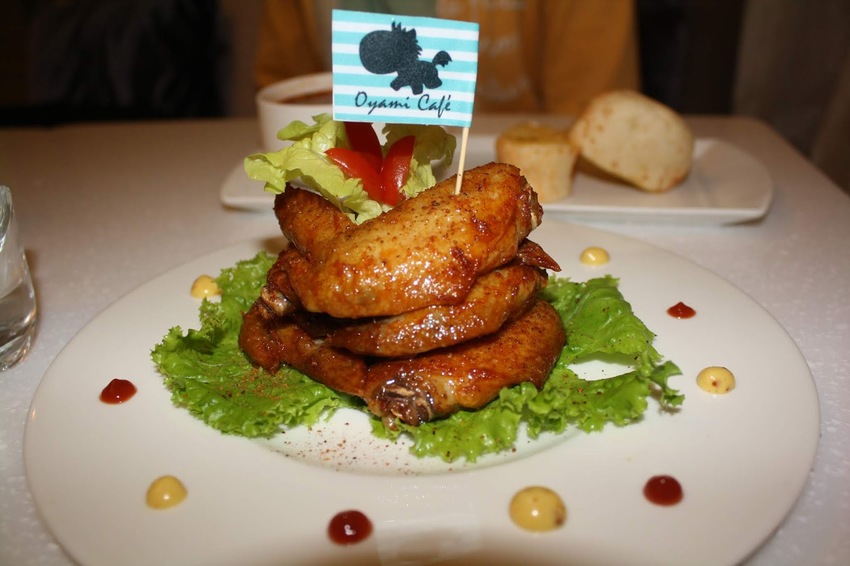 【捷運新埔站美食】Oyami cafe-IG打卡美食 夏威夷鬆餅,板橋下午茶／新埔義式餐廳／咖啡鬆餅／韓式炸雞