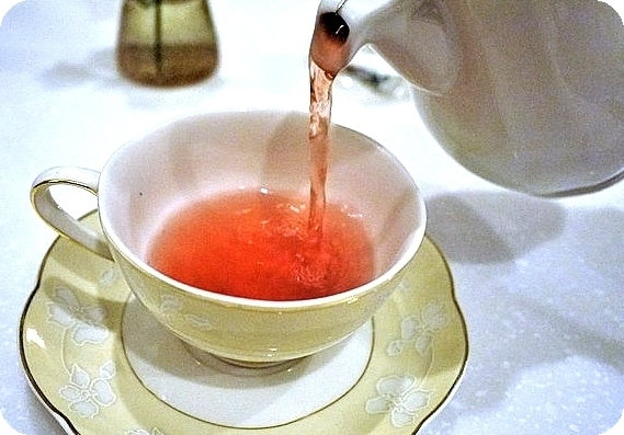 Oyami cafe(板橋店):【板橋下午茶】OYAMI CAFE 姊妹午後聊天約會首選,鬆餅 / 義大利麵,捷運新埔站