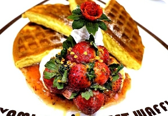 Oyami cafe(板橋店):【板橋下午茶】OYAMI CAFE 姊妹午後聊天約會首選,鬆餅 / 義大利麵,捷運新埔站