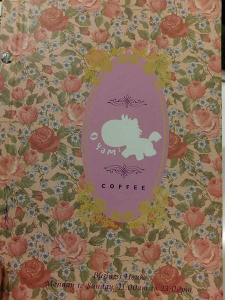 Oyami cafe(板橋店)：Oyami cafe-板橋美食  靠近捷運新埔站 包含鬆餅、義大利麵等  超適合和姊妹來這邊享用下午茶