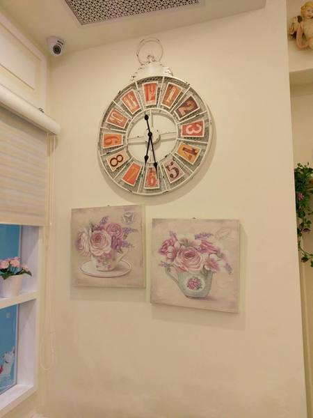 Oyami cafe(板橋店)：Oyami cafe-板橋美食  靠近捷運新埔站 包含鬆餅、義大利麵等  超適合和姊妹來這邊享用下午茶