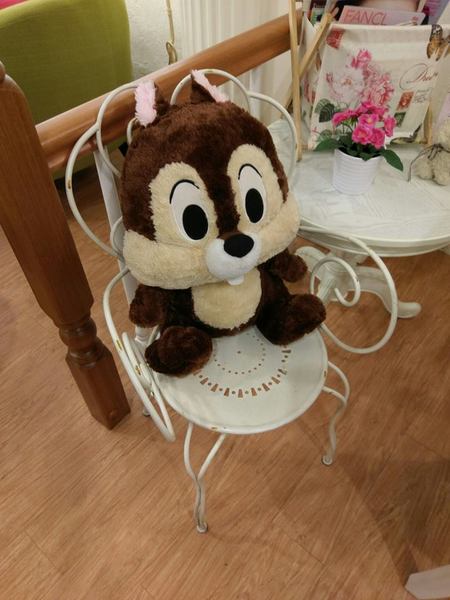 Oyami cafe(板橋店)：Oyami cafe-板橋美食  靠近捷運新埔站 包含鬆餅、義大利麵等  超適合和姊妹來這邊享用下午茶