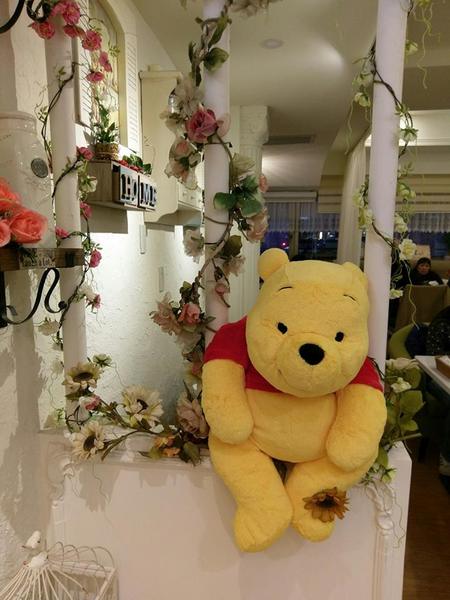 Oyami cafe(板橋店)：Oyami cafe-板橋美食  靠近捷運新埔站 包含鬆餅、義大利麵等  超適合和姊妹來這邊享用下午茶