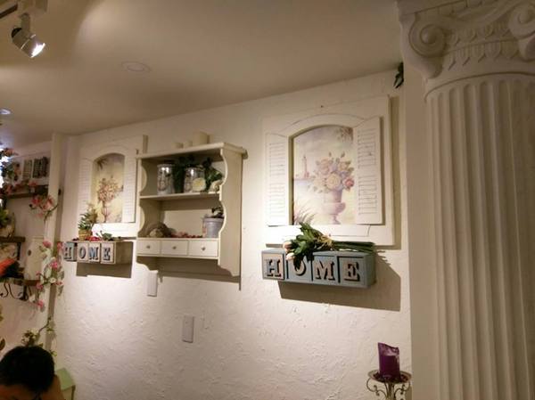 Oyami cafe(板橋店)：Oyami cafe-板橋美食  靠近捷運新埔站 包含鬆餅、義大利麵等  超適合和姊妹來這邊享用下午茶