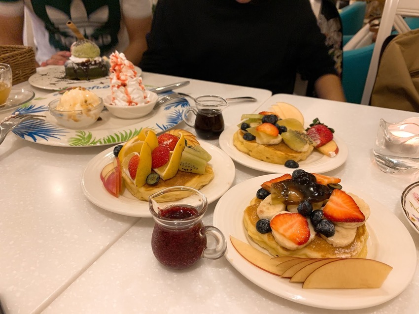 【Oyami Cafe 新埔店】 ｜(板橋下午茶、新埔義式餐廳、板橋下午茶、咖啡鬆餅、韓式炸雞) 鄰近捷運新埔站三號出口
